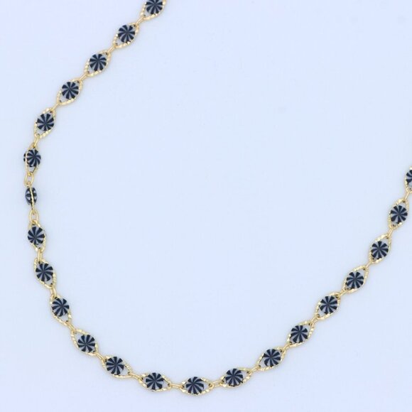 "Minimalist Necklace – Timeless, Elegant Jewelry for Her, MAR091270 - Picture 4 of 10